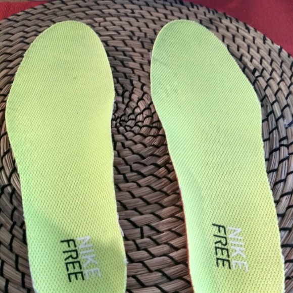 Nike Free 5.0 women's sneakers size 9 - Picture 3 of 11